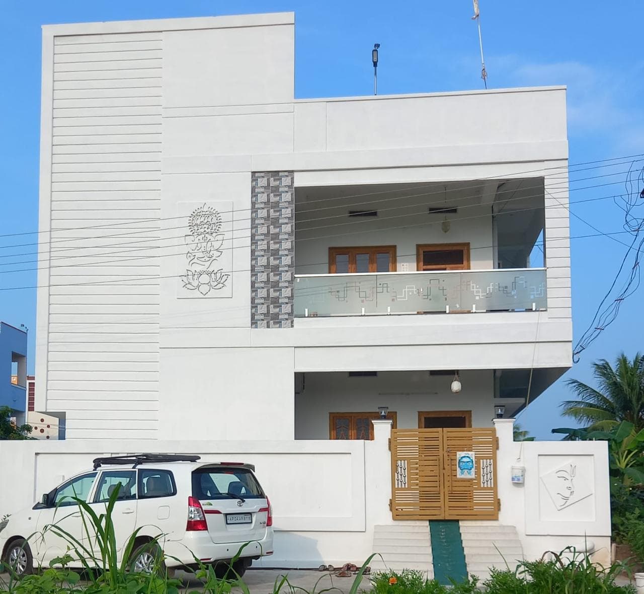 Complete Sri Karthikeya HomeStay exterior